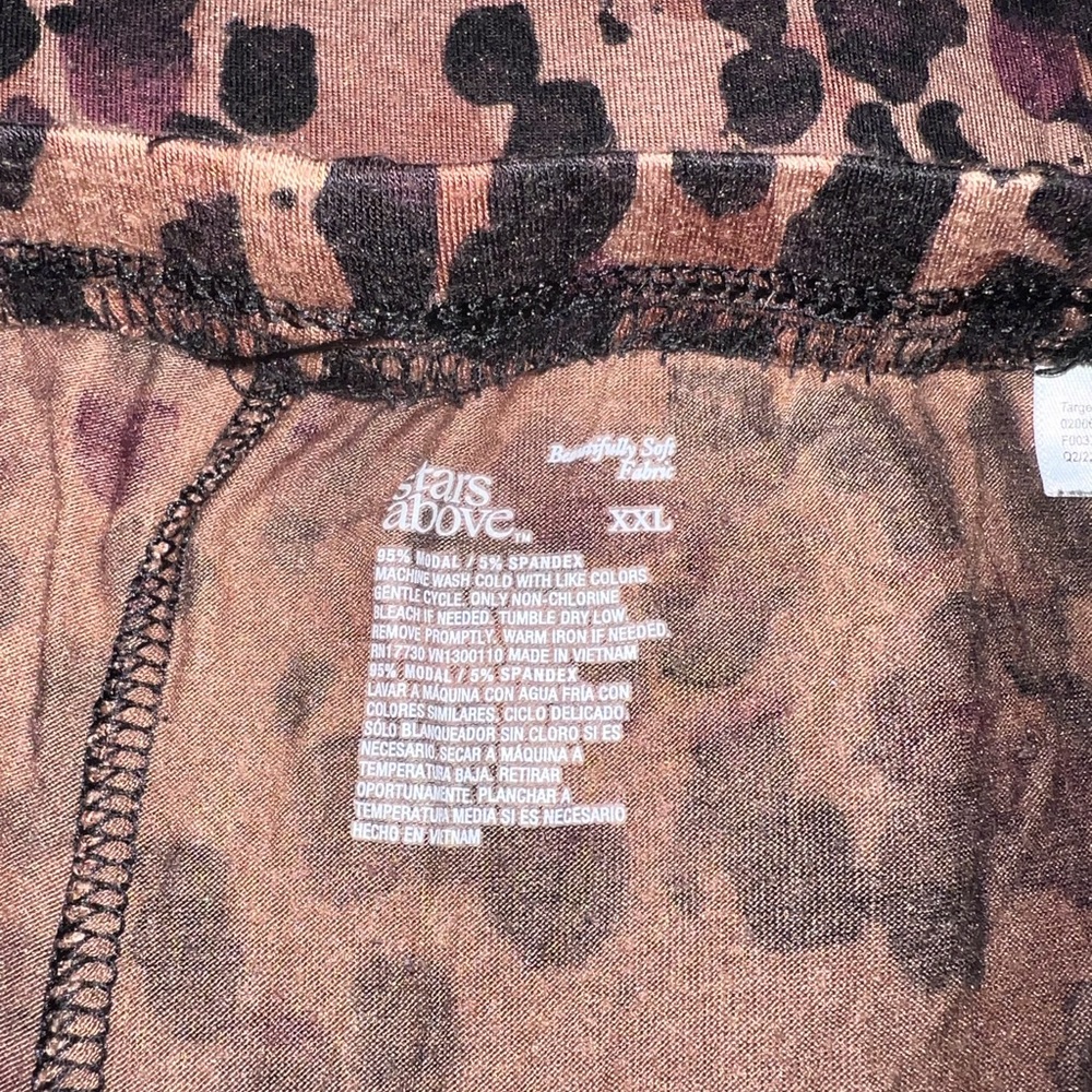 Animal Print Pajama Set Size XXL - Picture 7 of 8